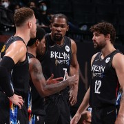 杏彩体育- 太阳杜兰特伤情反复，布克独自带队面临考验  