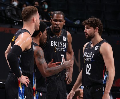 杏彩体育- 太阳杜兰特伤情反复，布克独自带队面临考验  